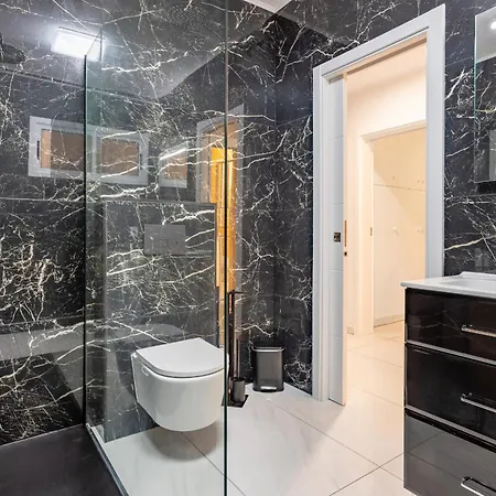 High Floor Family With Ocean Views By Lovetenerife