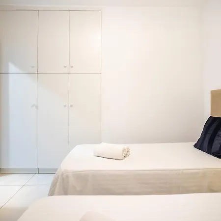 High Floor Family With Ocean Views By Lovetenerife 아파트 아데제