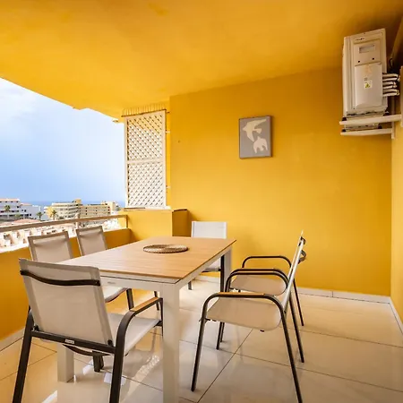High Floor Family With Ocean Views By Lovetenerife *
