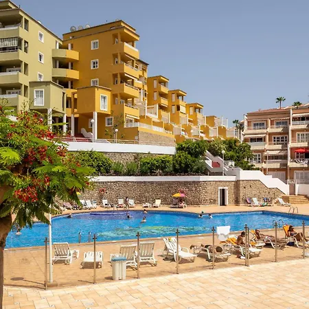 High Floor Family With Ocean Views By Lovetenerife * 아데제