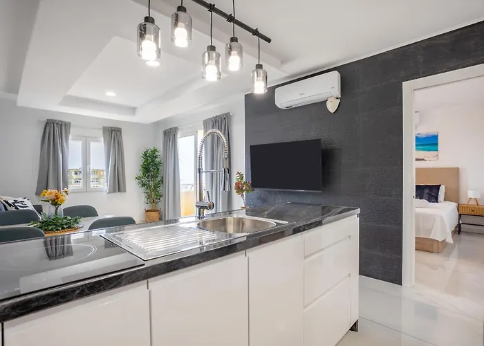 Апартаменти High Floor Family With Ocean Views By Lovetenerife