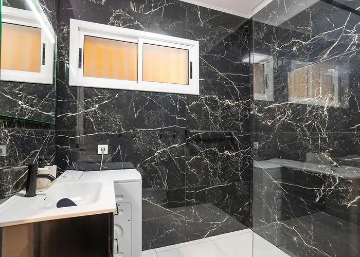 Апартаменти High Floor Family With Ocean Views By Lovetenerife Адехе